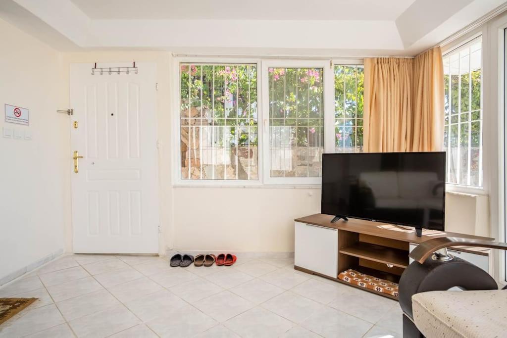 Bodrum Burcu Residence, Magnificent Sea View, Cozy, Free Otopark, Free Wifi מראה חיצוני תמונה